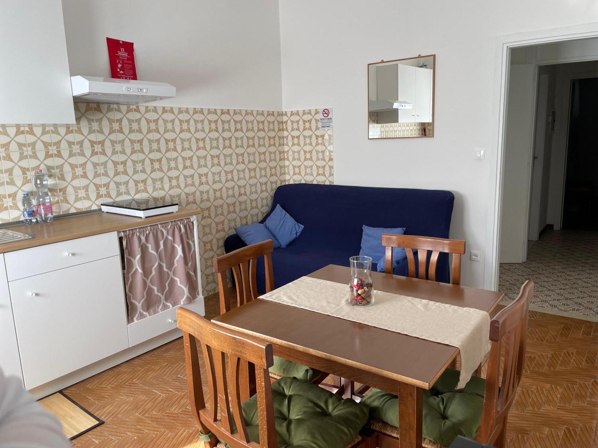 Vesta Apartment Gargnano Bagian luar foto