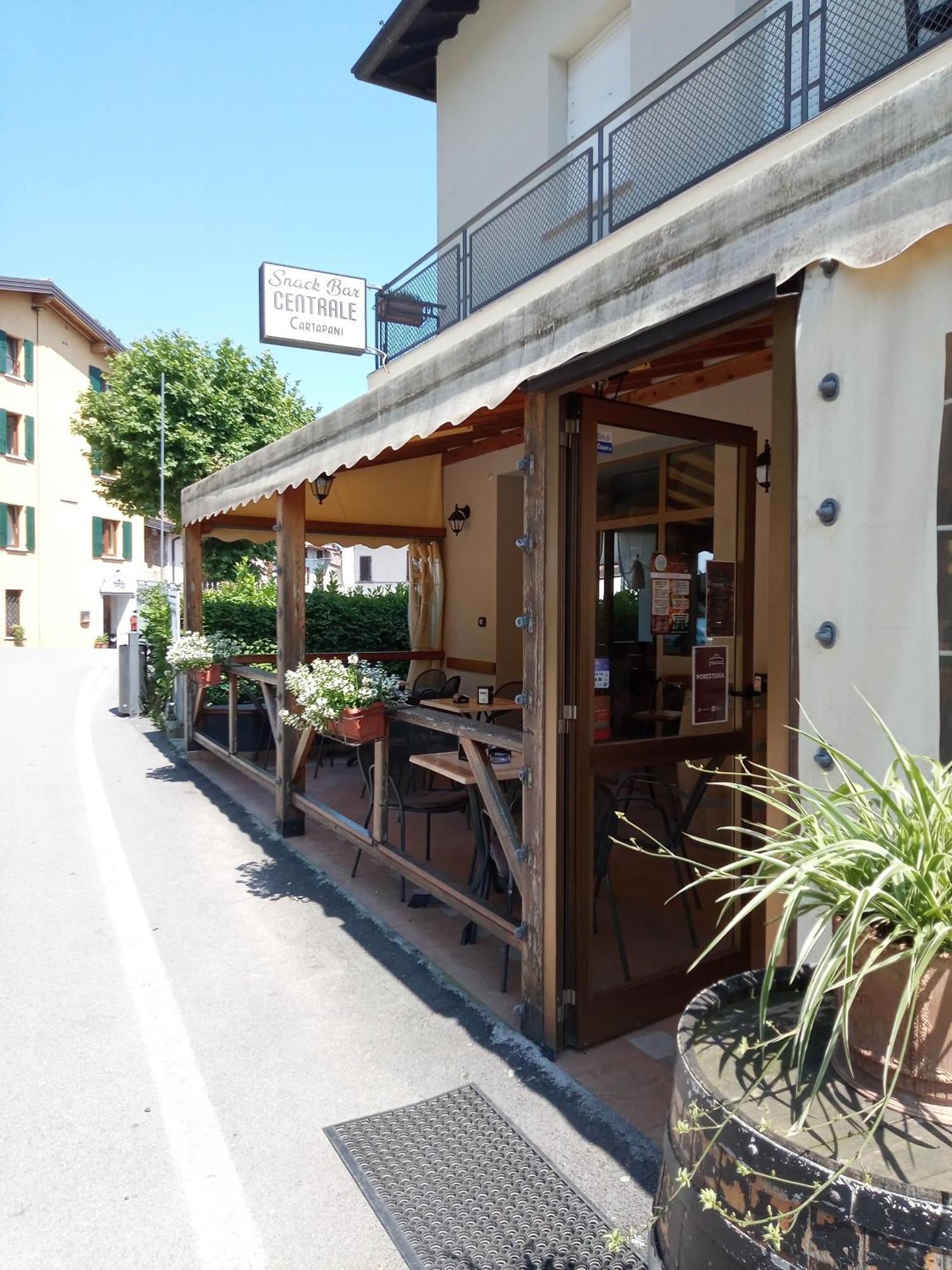 Vesta Apartment Gargnano Bagian luar foto